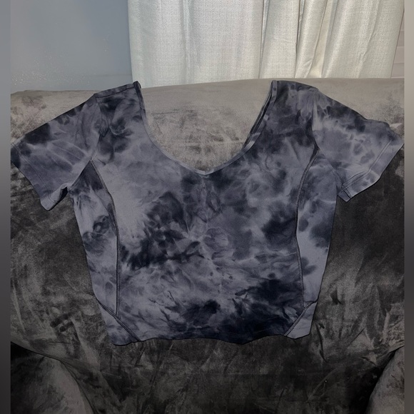 Lululemon align tee - Picture 3 of 6